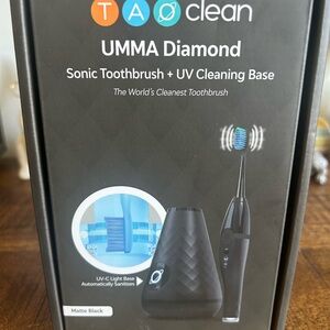 TAO Clean Sonic Toothbrush with UV Cleaning Base